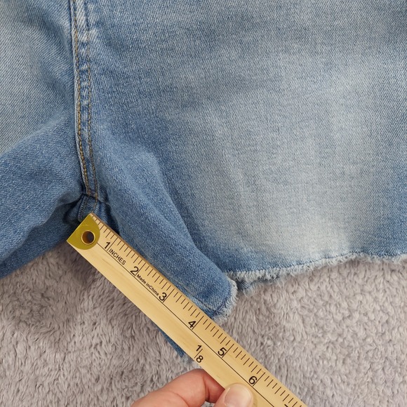 Signature Levi Strauss Heritage High Rise Shorts Frayed Hem Size 16 Light Wash - Picture 9 of 13